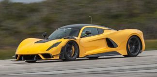 Hennessey-Venom-F5-Evolution