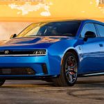 Dodge-Charger-Sixpack-sedán