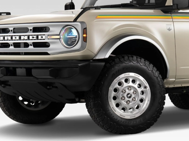 Ford-Bronco-Coastal