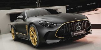 Mercedes-AMG-GT-película-F1