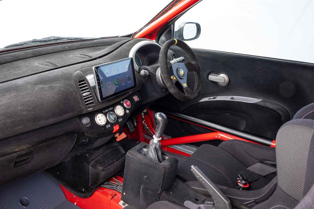 Nissan-Micra-350Z