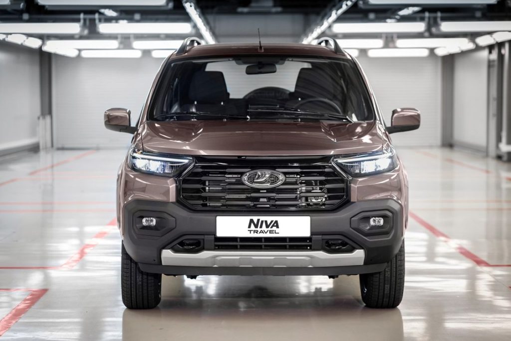 Lada-Niva-Travel-actualización