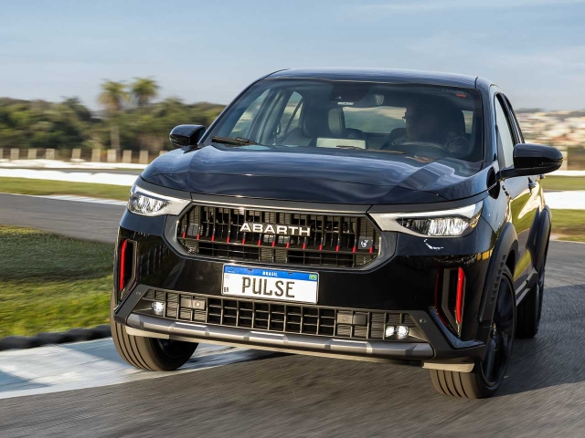 Fiat-Pulse-Abarth-2026