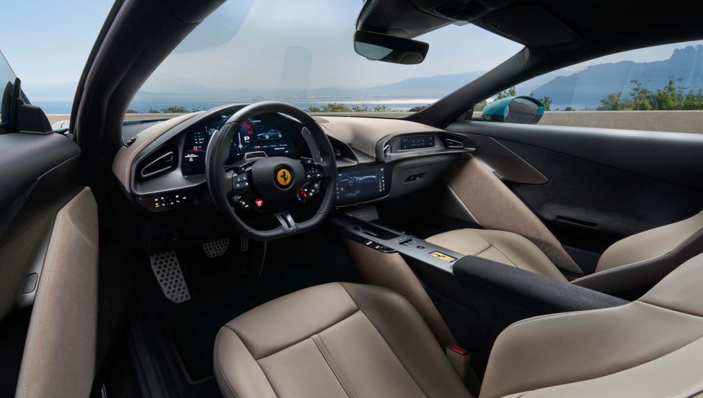 Ferrari-Amalfi-Roma