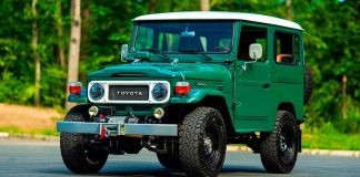 Toyota-Land-Cruiser-FJ45-restomod-V8