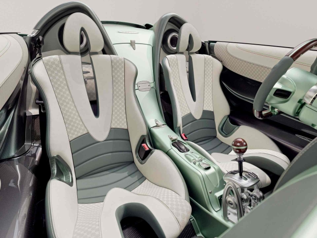 Pagani Huayra Codalunga