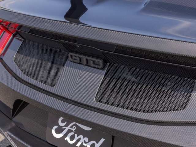 Ford Mustang GTD Liquid Carbon