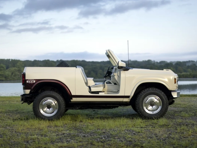 Ford Bronco Roadster Concept