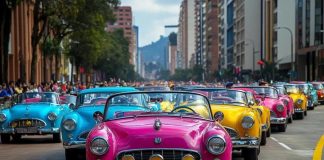 Desfile de Autos Clásicos y Antiguos Bogotá