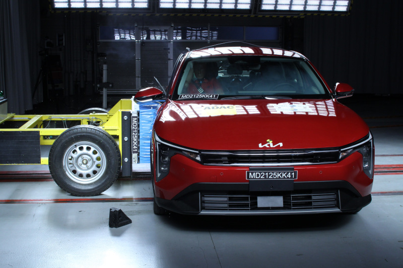 KIA K4 5 estrellas Latin NCAP
