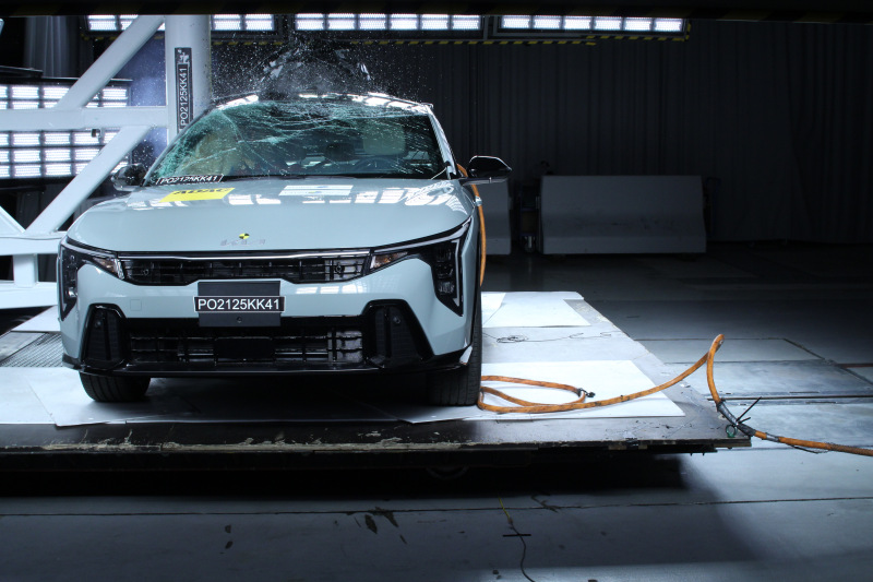 KIA K4 5 estrellas Latin NCAP