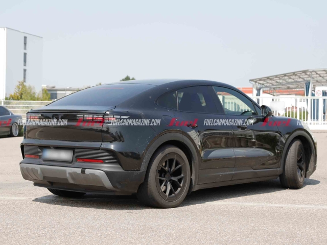 Porsche Cayenne EV