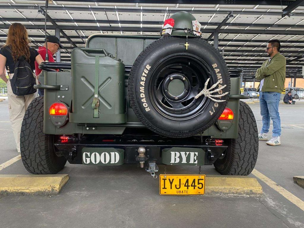 Jeep Willys Hot Wheels Colombia 2025
