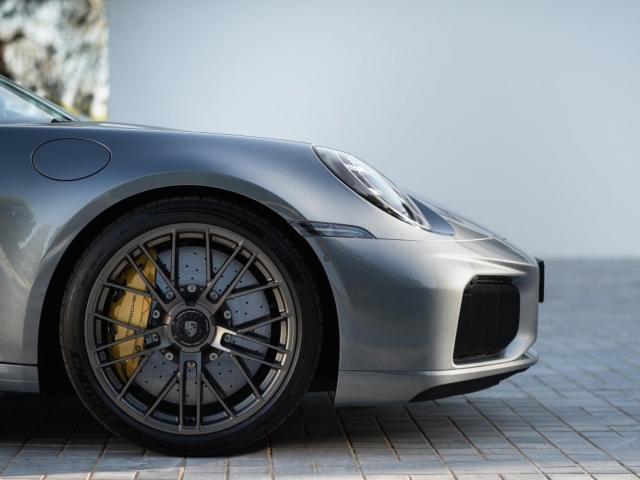Porsche 911 Turbo S