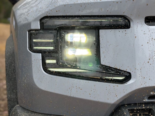 © Fuel Car Magazine Deepal G318 Colombia