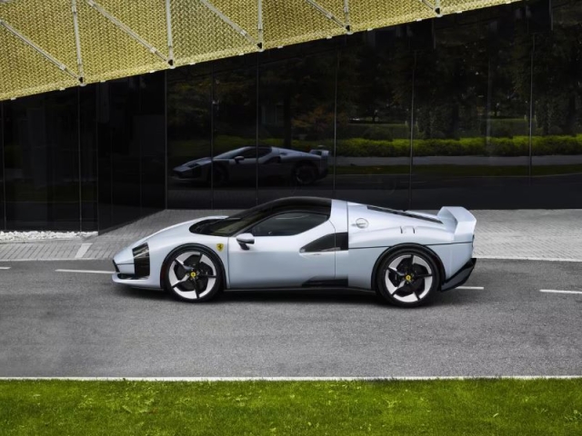 © Ferrari Ferrari SC40