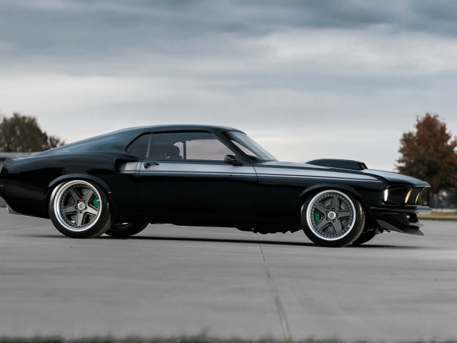 Ford Mustang Kingpin