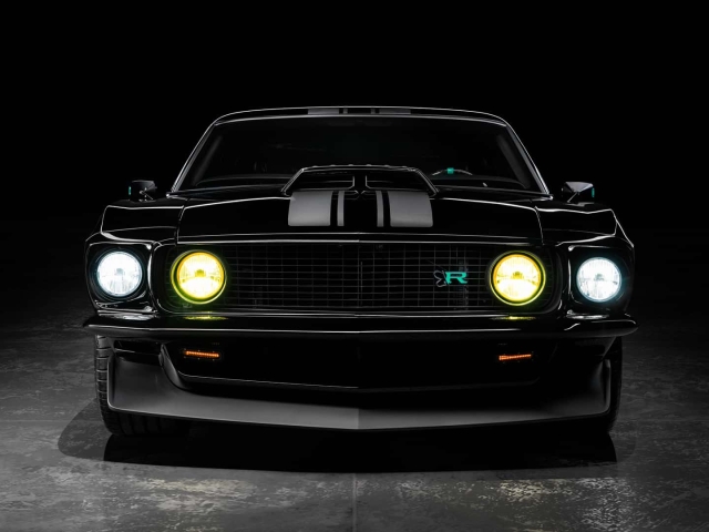 Ford Mustang Kingpin