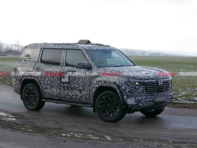 © Baldauf / Fuel Car Magazine Mitsubishi Montero espia