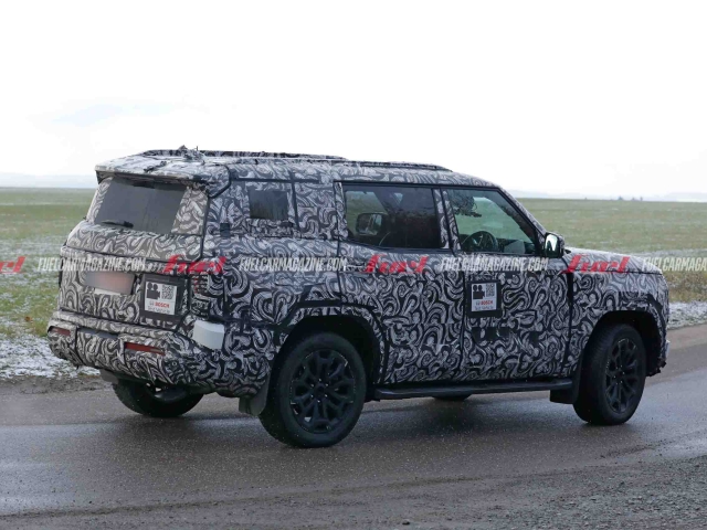 © Baldauf / Fuel Car Magazine Mitsubishi Montero espia