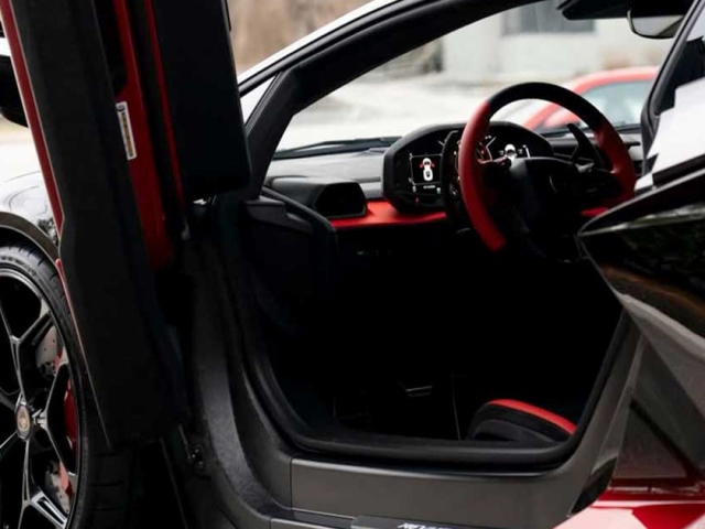 Lamborghini Revuelto Alpha Lamborghini Revuelto Alpha