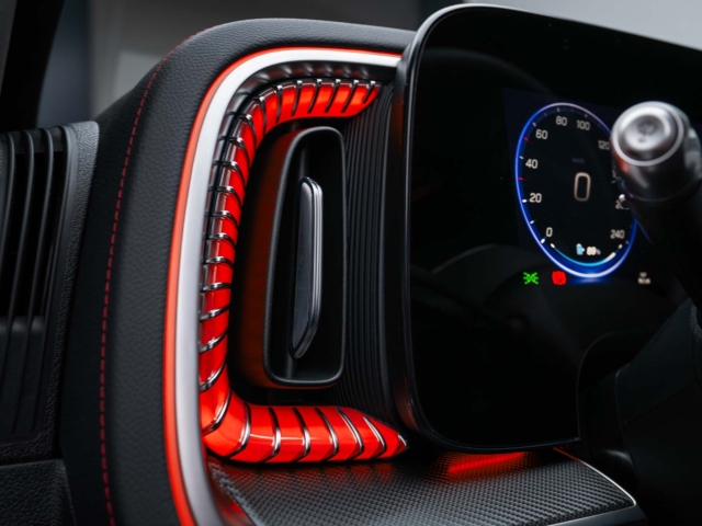 MERCEDES BENZ VLE GALER&Iacute;A 2.1