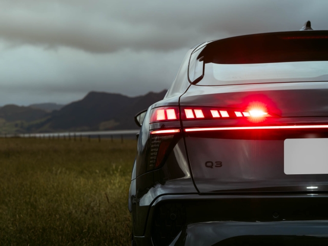 Audi Q3 EXT-4