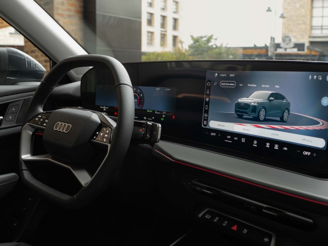 Audi Q3 INT