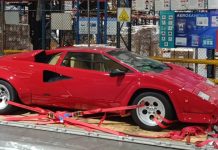 Lamborghini Countach 5000 QV