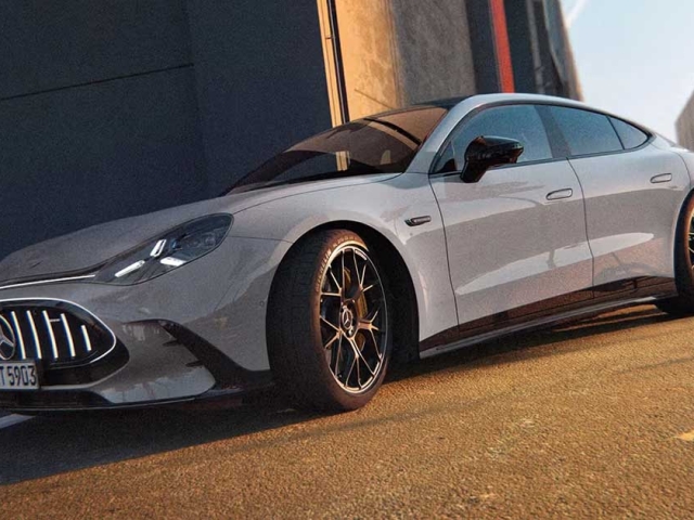 MERCEDES-AMG-4MATIC-EXTE-3