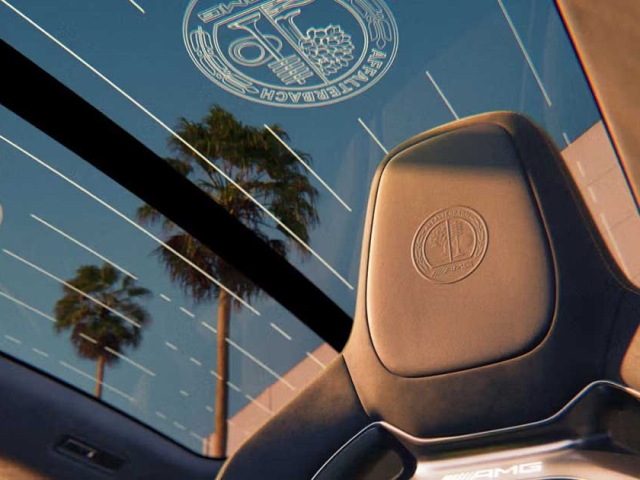 MERCEDES-AMG-4MATIC-INTERIOR-1