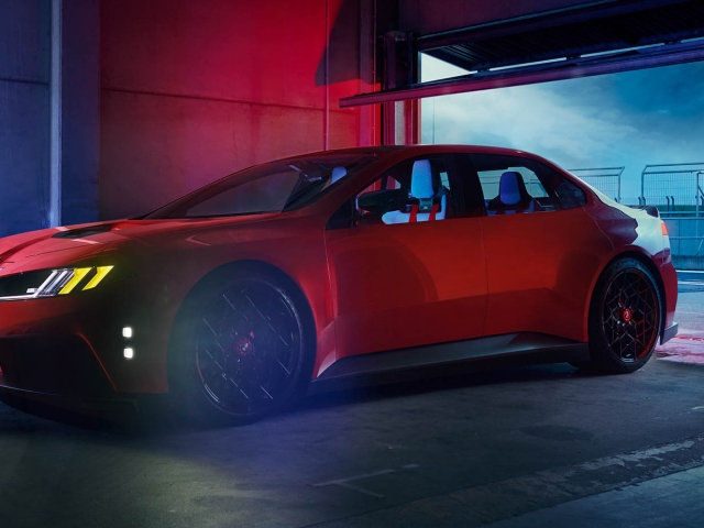 BMW M CONCEPT EXTERIOR-4