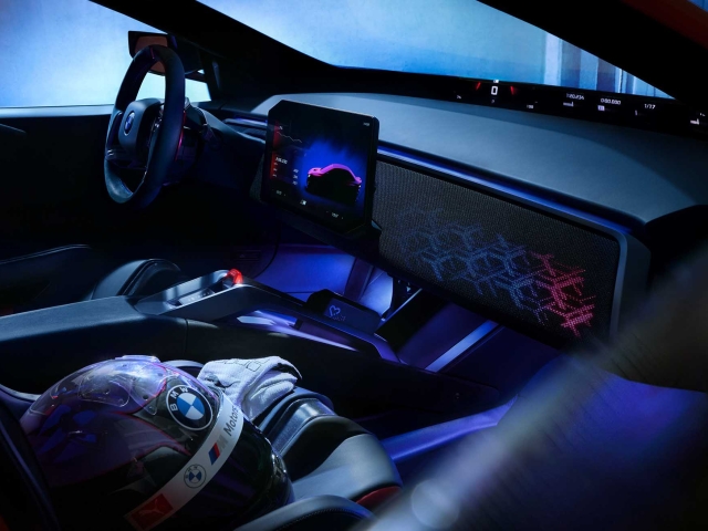 BMW M CONCEPT INTERIOR-2