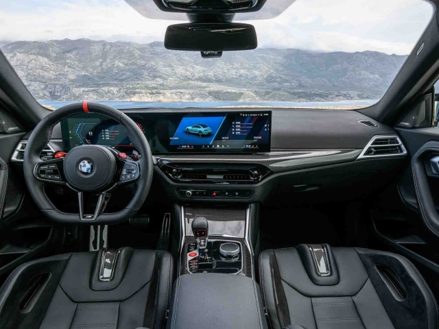 BMW M2 2027 INTERIOR-3