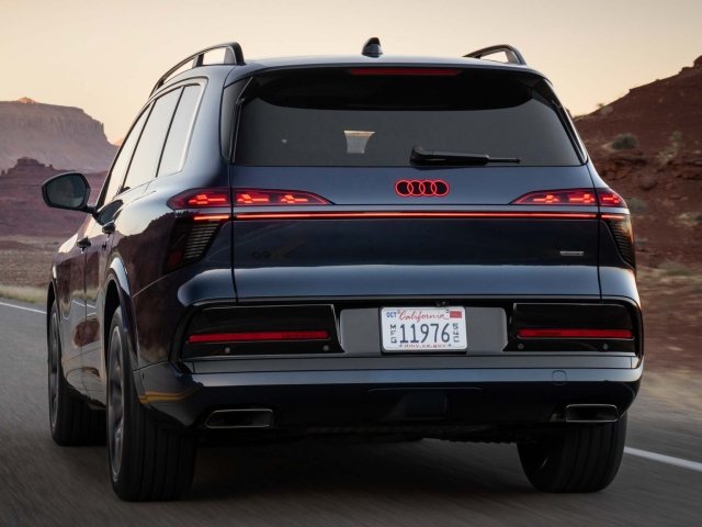 Audi Q9 SUV