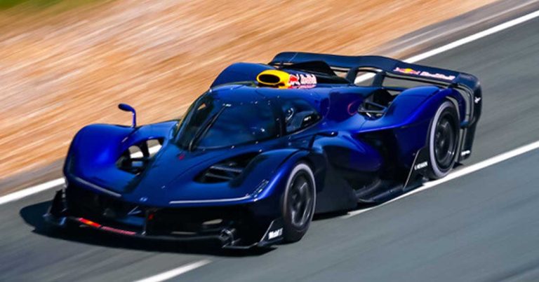 RB17-HYPERCAR-3