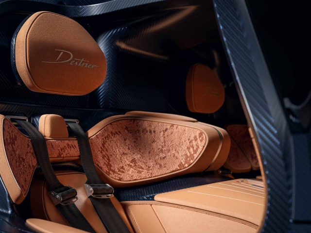 Bugatti Destrier INT-3