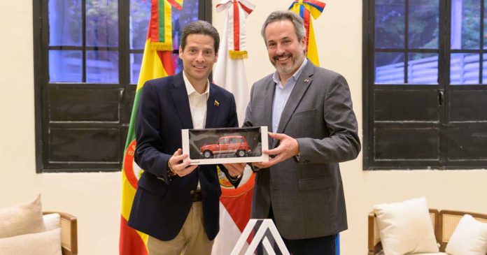 RENAULT-SOFASA-COLOMBIA-2 RENAULT-SOFASA-COLOMBIA-2